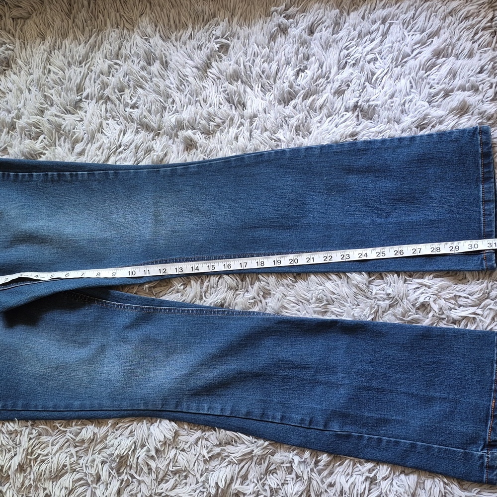 Faded‎ Glory Classic Blue Denim Jeans Woman's Size 10 Ultimate Boot BoxE - Picture 6 of 10